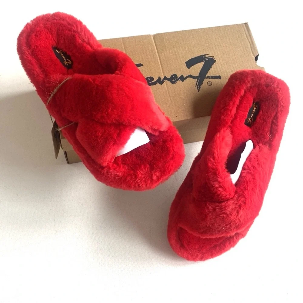 Seven7 Footwear - Kiki Faux Fur Slides Sandals - RED , Size ‎ 10, New in Box